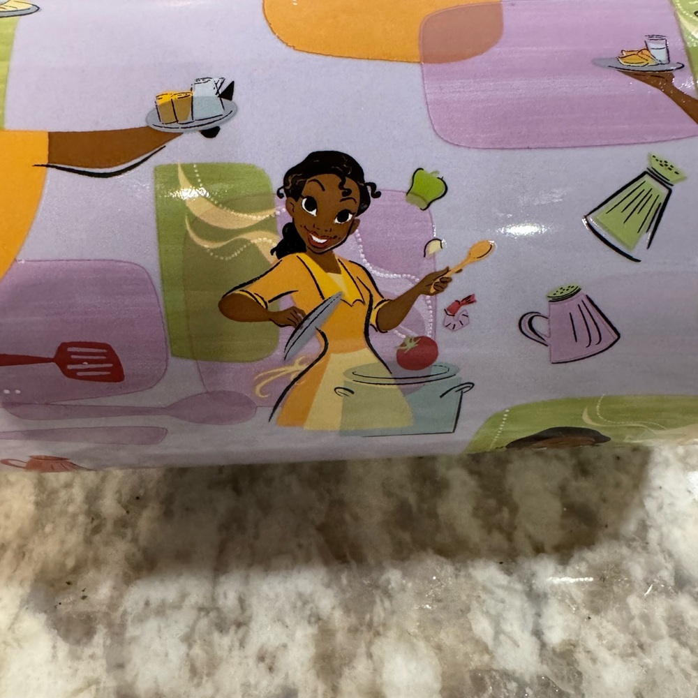 DISNEY TIANA CERAMIC ROLLING PIN-EPCOT INTERNATIONAL FOOD AND WINE FESTIVAL - Picture 3 of 10